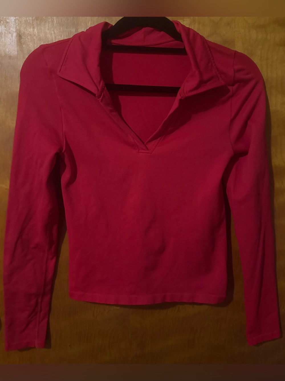OQQ Red Long Sleeve Collared Crop Top Small